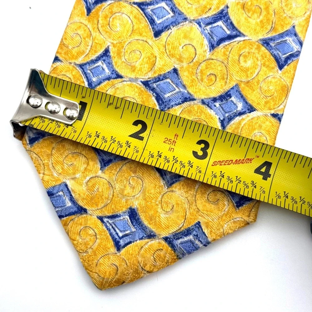 Geoffrey Beene Mens Silk Necktie Yellow Blue Geometric Swirl‎ Made in USA 3.875